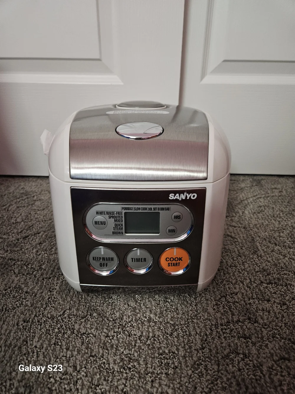 Sanyo - Micom Rice Cooker & Steamer - Off White 5 CUP ECJ-F50S